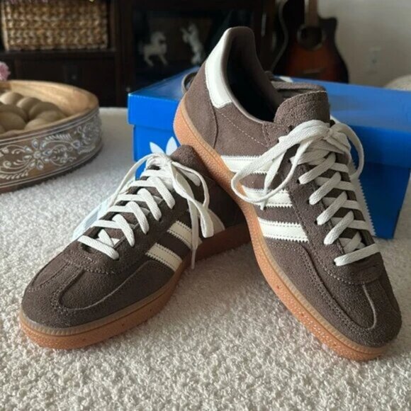 Adidas Handball Spezial 'Earth Strata Gum' - Picture 1 of 6